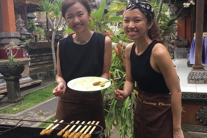 Jambangan Bali Cooking Class - Market Shopping: Herbs, Spices, Meat, and Vegetables