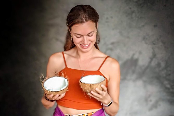 Make Traditional Bali Coconut Oil with a Balinese Family - Optional silversmithing class for a second keepsake