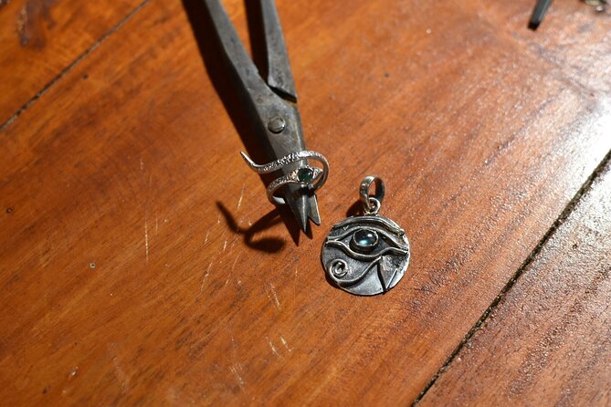 Make Your Own Bali Silver Jewelry Class with Balinese Family - How the 2-Hour Flow Works in a Beginner-Friendly Way
