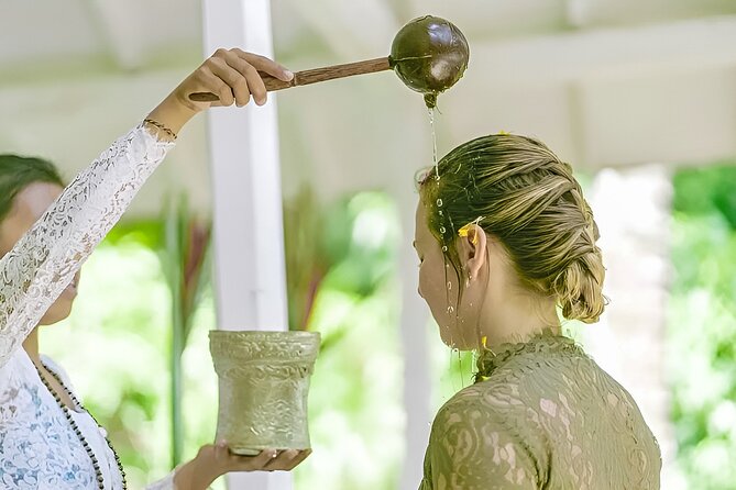 Melukat - The Purification Ceremony at Tirta Empul Temple - Kanto Lampo and Tibumana waterfalls: two ways to enjoy Bali water