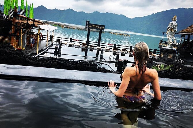 Monkey Forest, Holy Water Temple & Hot Springs Tours - Optional Aloha Ubud Swing: add it if you want the photo, skip it if you don’t