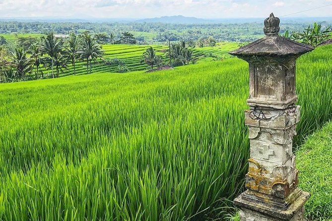 More Complete: Discover Bali In 3 Days Private Tour Package - Day 3 East Bali Highlights: Water Palace, Lempuyang Gate of Heaven, and Kanto Lampo