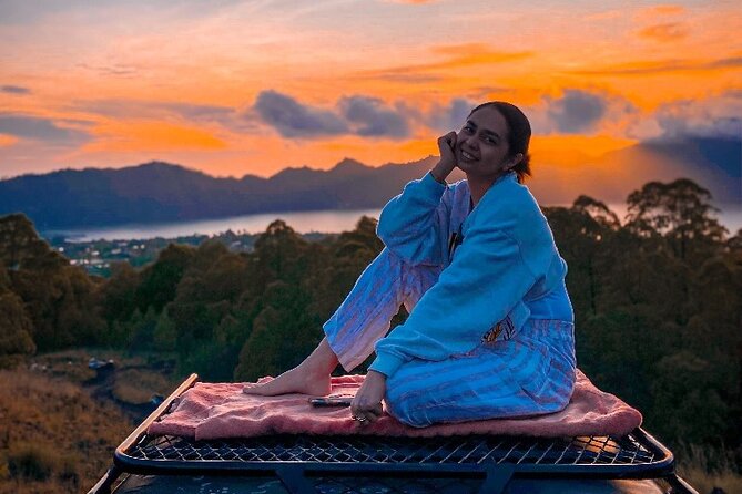 Mount Batur Jeep Sunrise & Hot Spring - All Inclusive Tour - Black Lava Field Stop: The 1963 Eruption You Can See