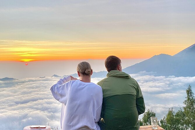 Mount Batur Sunrise Hike, Breakfast & Hot Spring - Getting to the mountain: pickup, transfers, and gear that show up