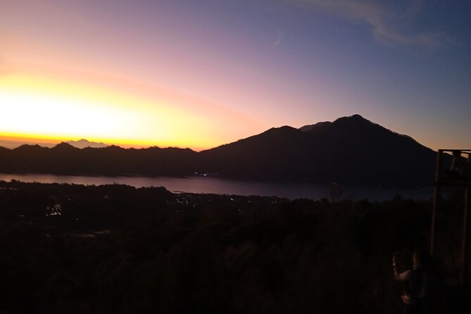 Mount Batur Sunrise Trek with Natural Hot Spring - All Inclusive - Crater Walking and the Descent: Lake Batur Makes It Real