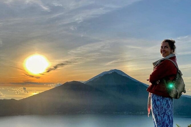 Mount Batur Sunrise Trekking - All Inclusive - Along the slopes: flora and fauna, lava scenery, and the descent payoff