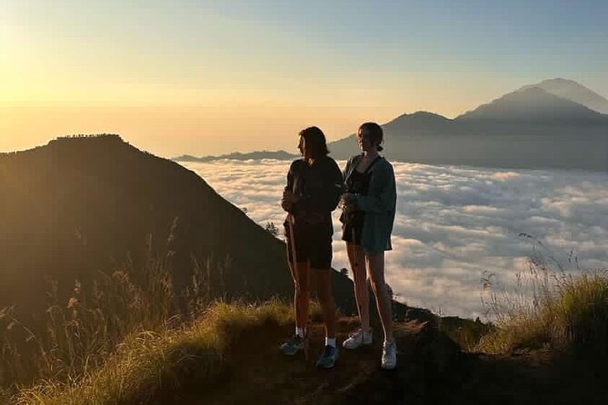 Mount Batur Sunrise Trekking and Natural Hot Spring Tour - Breakfast and Included Gear: Small Things That Save Your Morning