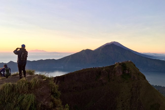Mount Batur Sunrise Trekking With Local Guide - Hotel Pickup From Ubud and the Drive to Toya Bungkah