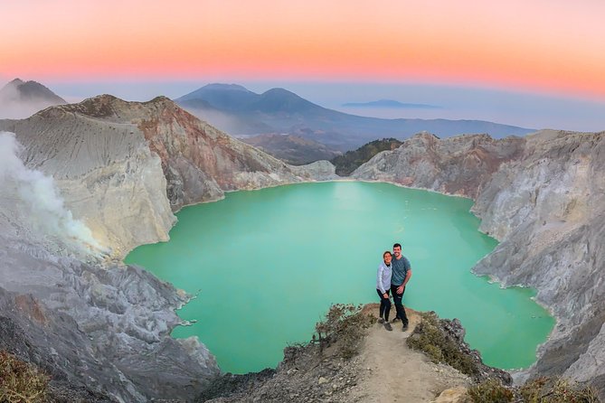 Mount Ijen Bromo Tour from Ubud Bali (3 days 2 nights) - Day 2: Mount Ijen Crater, Blue Fire Access, and the Realities of Early Hikes