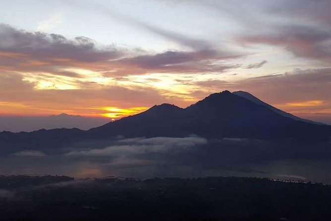 Mt Batur Sunrise, Breakfast & Natural Hot Springs - Sunrise views: what you’re really paying for