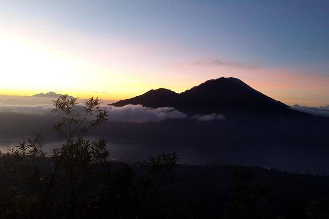 Mt Batur Sunrise, Breakfast & Natural Hot Springs - The guides and drivers can make or break your experience