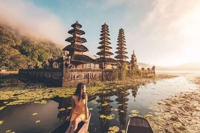 Munduk Twin lake Trekking, Ulun Danu Beratan & Hidden Waterfall - Key highlights worth marking on your calendar