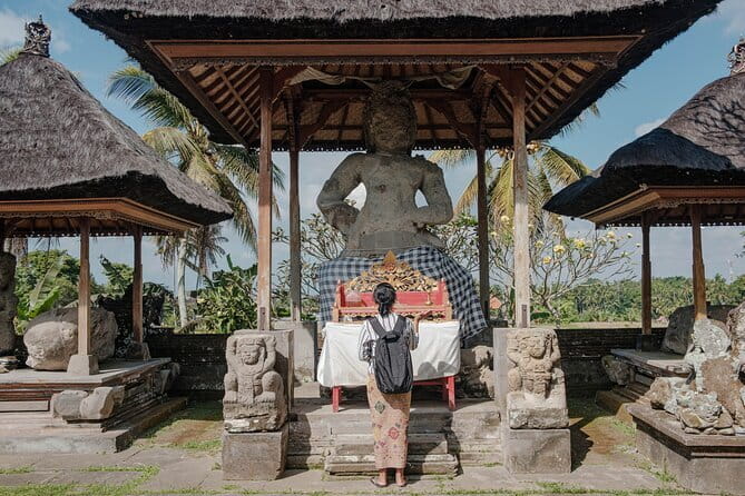 Myth of Pejeng Walking Tour - Stop 1: Pura Penataran Sasih and the bronze kettle drum story