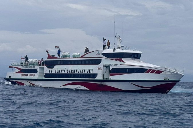 One way fast Boat between Padangbai and Gili Islands or Lombok - On Board: Safety Gear, Ventilation, and Comfort Details That Matter