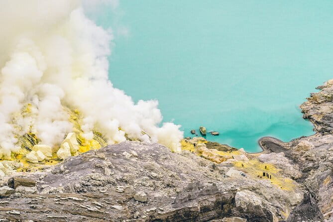 Overnight Mount Ijen Blue Fire Trekking Tour From Bali - Overnight Ijen From Bali: The big idea