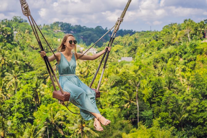 Pick 5 Destinations: Customized Ubud Tour - Private pickup and air-conditioned comfort, what it really buys you