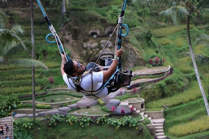 Private Bali Tour: Wonderful Ubud with Swing - Stop 1, Puseh Batuan Temple: Culture With a Photo-Friendly Setting
