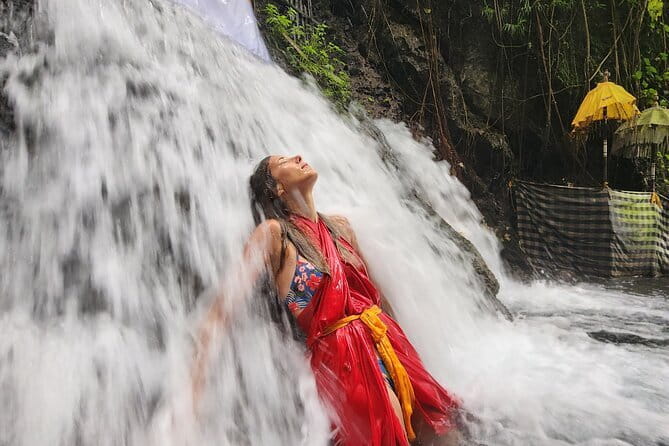 Private Balinese Purification in Holy Water at Temple with Local - What Makes This Tour Practical