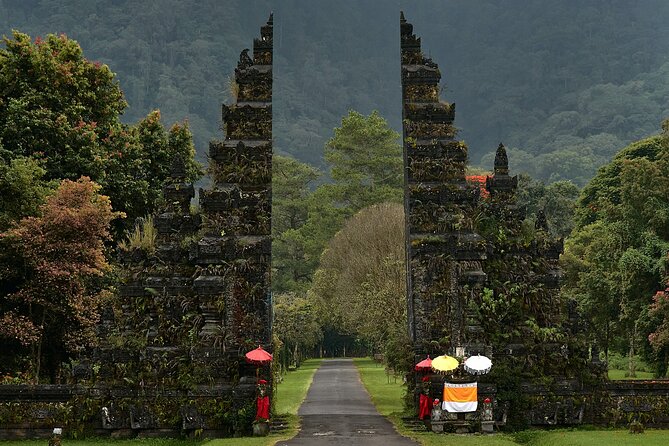 Private Full-Day Handara, Ulun Danu, Jatiluwih and Tanah Lot Tour - Handara Iconic Gate: The Photo Stop You Will Actually Use