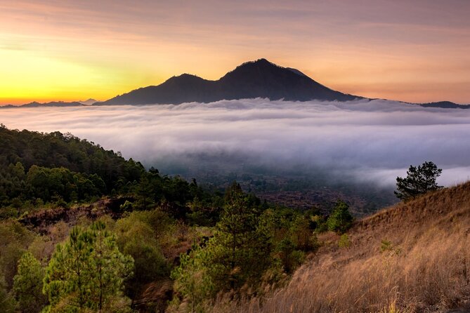 Private Mount Batur Sunrise Trekking Tour - Meeting Point and What It Means for Your Morning