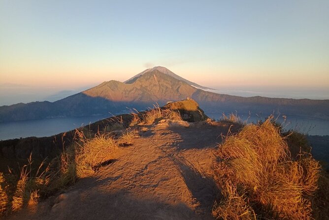 Private Mount Batur Sunset Trekking - All inclusive tour - Summit moment at the top: sunset views and steam-cooked food