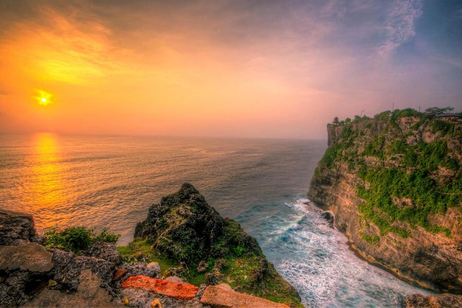 Private Tour: Full-Day Tanah Lot and Uluwatu Temples with Kecak Fire Dance Show - Driver-Guides: The Real Reason This Route Scores So High