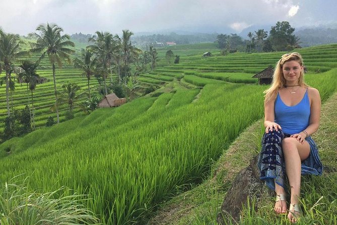 Private Tour Highlight of Bedugul and Jatiluwih Rice Terrace - Stop 2: Ulun Danu Bratan, the lake temple for classic Bali photos