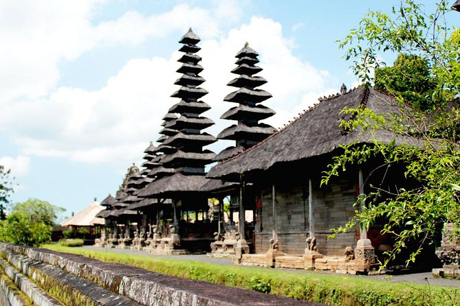 Private Tour: Tanah Lot at Sunset - How the private guide changes the whole vibe