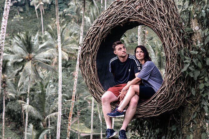 Private Ubud Tour: Waterfall, Rice Terrace & Monkey Forest - Stop 1: Tegenungan Waterfall, Why Morning Timing Helps