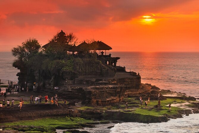 Royal Family Temple, Monkey Forest, and Tanah Lot Sunset Tour - Pickup, Transfers, and Mobile Tickets Without the Hassle