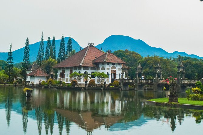 Royal Karangasem Heritage Tour - East Bali pickup: your day starts with less hassle