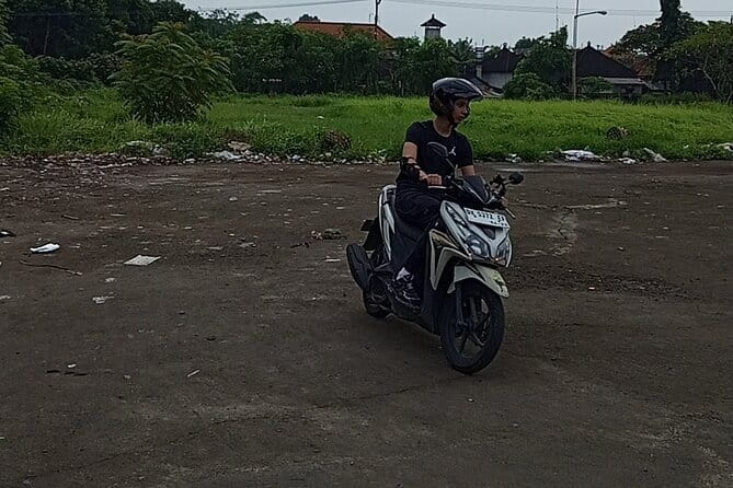Scooter Lesson in Ubud - Why Ubud Is a Great Place to Learn (And Why That Matters)