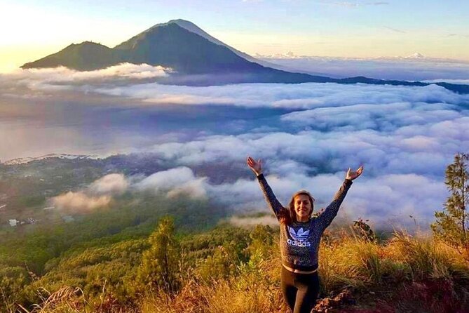 Sharing Batur Volcano Sunrise Trekking and Breakfast - Summit Breakfast and Snacks: Fuel, Warmth, and a Time Buffer