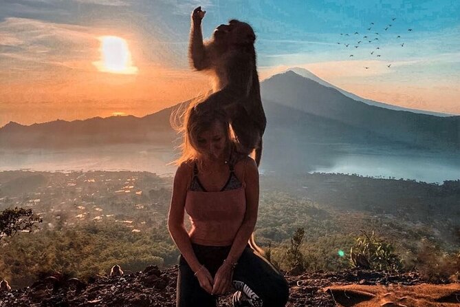 Sharing Batur Volcano Sunrise Trekking and Breakfast - Natural Hot Springs After the Descent, Free Admission Included