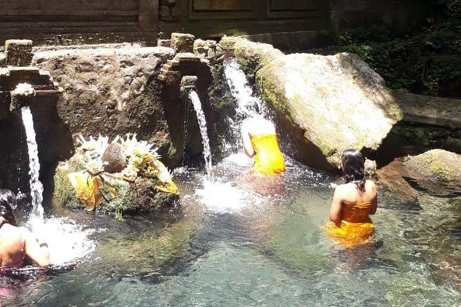Soul Purification at Pura Mengening in Bali - Small group comfort: up to 5 people