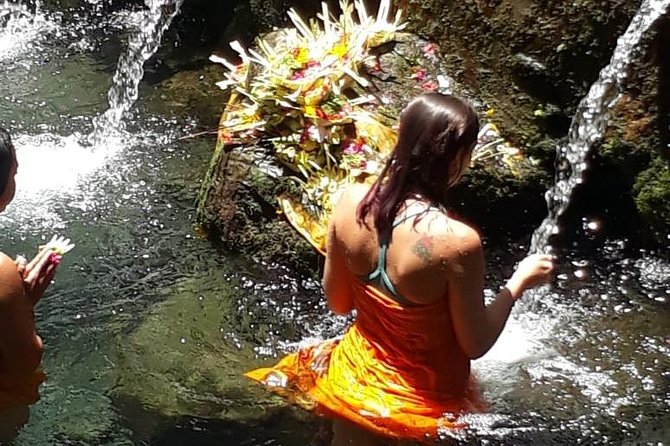 Soul Purification at Pura Mengening in Bali - Step-by-step at Mengening Temple: how the purification flows