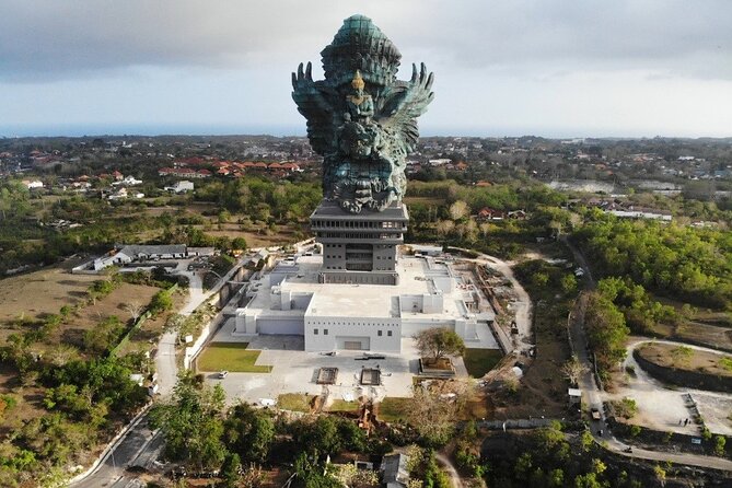 South Bali Tour: Watersport, GWK, Uluwatu Sunset, and Kecak Dance - Getting the most out of your day with a driver who explains things