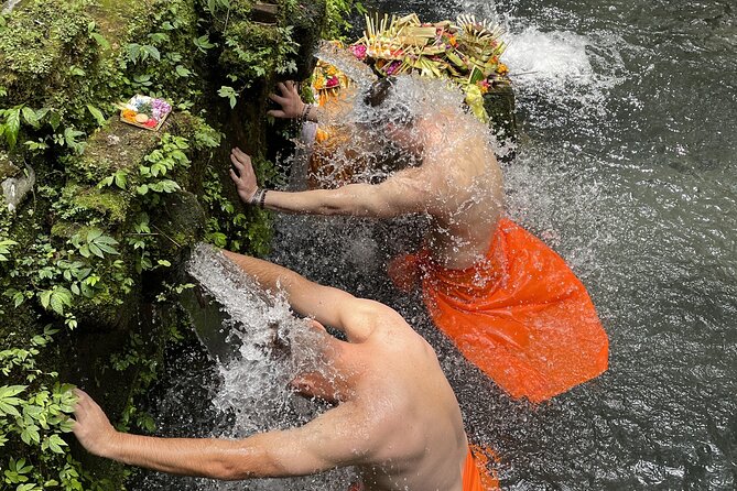 Spiritual Cleansing Ritual and Shamanic Healing in Bali - Mengening Temple and Tampak Siring: The Melukat Purification Ceremony