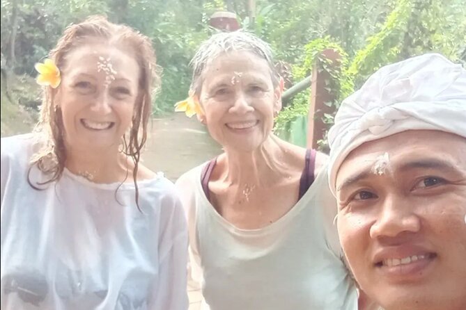 Taman Beji Griya Waterfall Tranquil Purification Ceremony - Why Taman Beji Griya Waterfall feels calming in Ubud