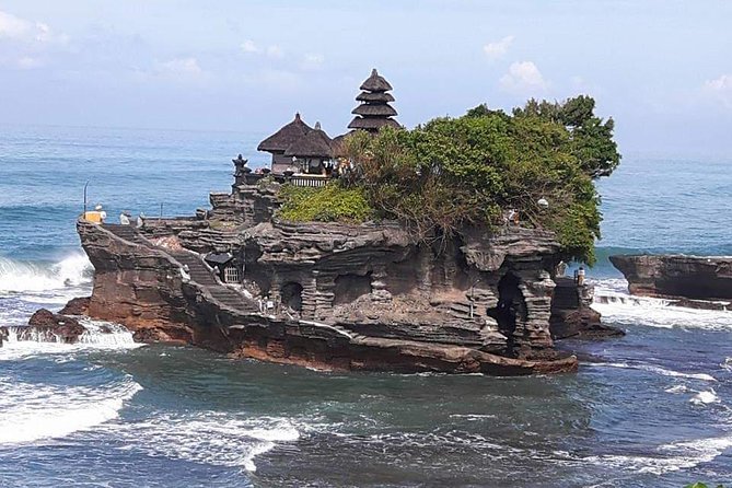 Tanah Lot And Ubud - Full Day Private Tour - Getting Around Bali: Hotel Pickup, A/C Comfort, and Fuel Included