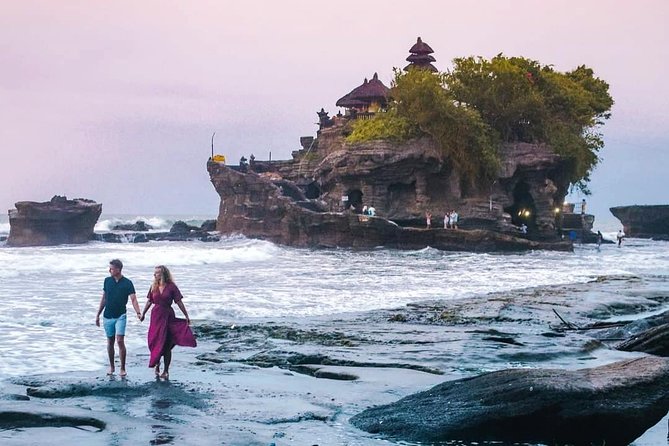 Tanah Lot - Jatiluwih (UNESCO) - Bedugul and Ulun Danu Temple Tour - Pickup and getting oriented: the real benefit is letting someone else drive