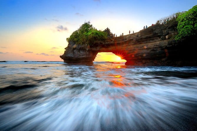 Tanah Lot Sunset Tour with Kecak Show and Dinner - Key highlights you will feel right away