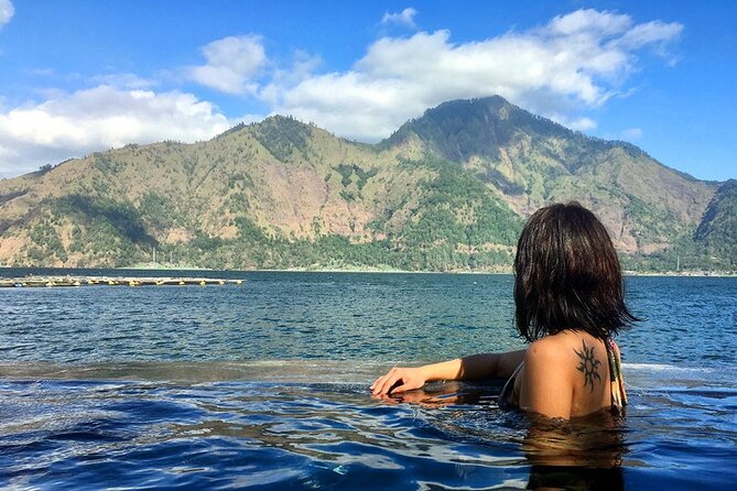 Trunyan Cemetery, Hot Spring, Penglipuran Village, and Waterfall Tour - Practical Tips for a Smoother 10-Hour Day in Ubud