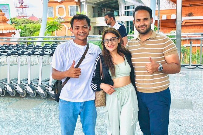 Ubud Airport Transfer Private All Inclusive - Communication when flights delay: what to do before you land