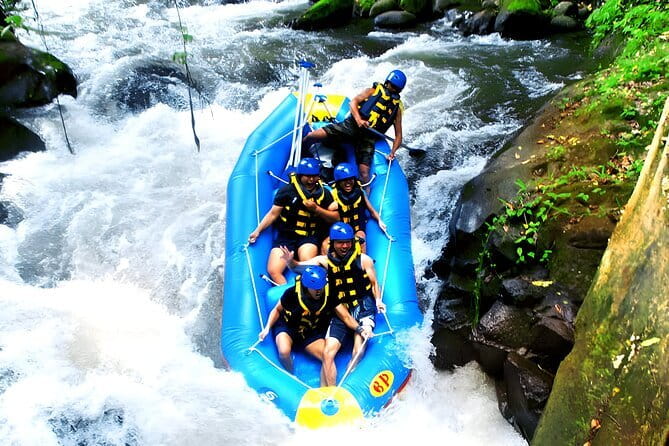Ubud Ayung River Rafting with Meeting Point or Pickup - Should you book Ayung River rafting with pickup or meet at Ayung Dewata Rafting?