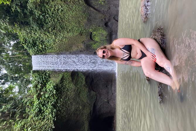 Ubud Day Tour - Private Ubud Tour Guide - Best Of Ubud Tour - Tegenungan Waterfall: A Quick Walk for Big Green Views