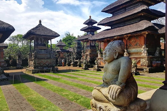 Ubud Excursion: Barong Dance, Art Villages, Nature, Temple and Waterfall - Barong Dance and Fire Dance: The Morning Anchor