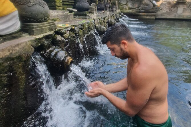 Ubud Highlights Rice Terraces, Temple, Waterfall & Monkeys forest - Private Transport, Sarong, and Water, The Stuff That Makes It Easier