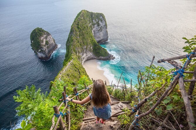 Ubud Highlights Shared Tour – Small Group Full-Day Experience - Guides and the small details that actually matter