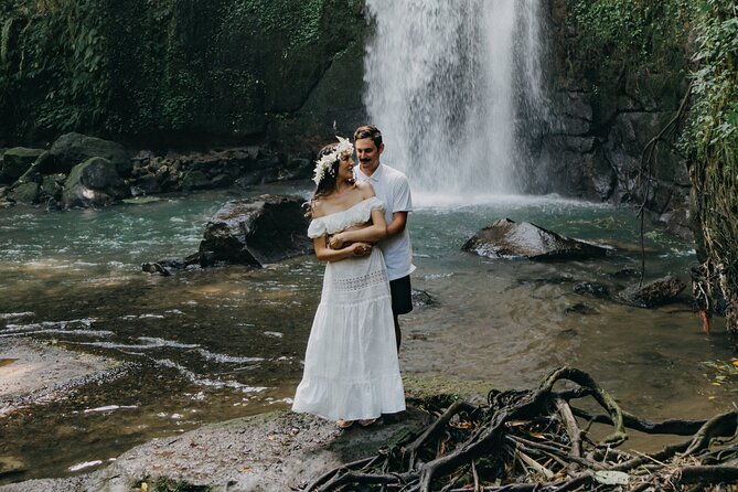 UBUD Instagram Spot Tour with Photographer - Photo Delivery: 75+ Edited Images, Plus Guidance That Looks Natural